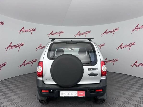 Chevrolet Niva I Рестайлинг с пробегом 2018 года, цена 785 000 рублей, 32256 км, внедорожник, Автокод Объявления