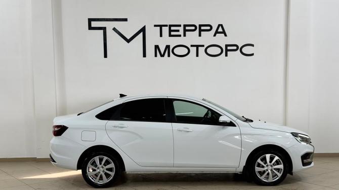 Lada (ВАЗ) Vesta I Рестайлинг (NG) с пробегом 2024 года, цена 1 370 000 рублей, 38800 км, седан, Автокод Объявления