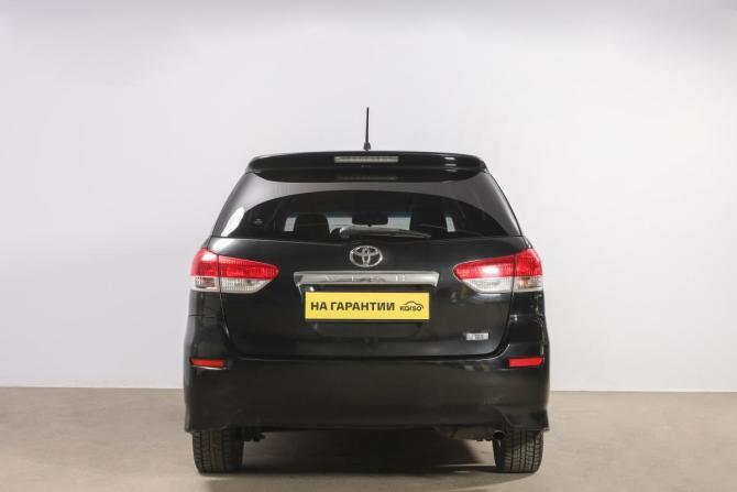 Toyota Wish II с пробегом 2010 года, цена 1 099 000 рублей, 215555 км, минивэн, Автокод Объявления