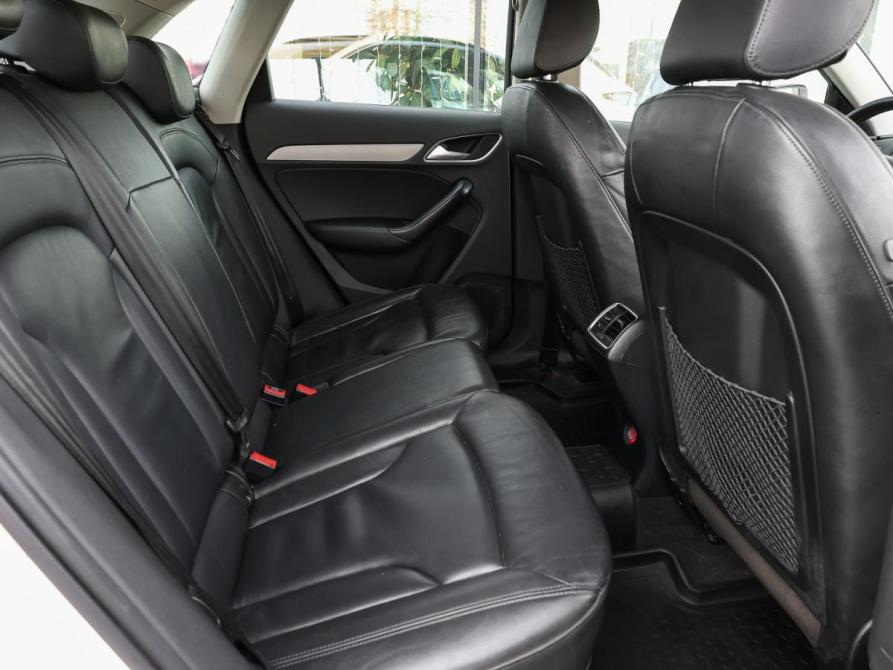 Audi Q3 I (8U) Москва  - изображение 11