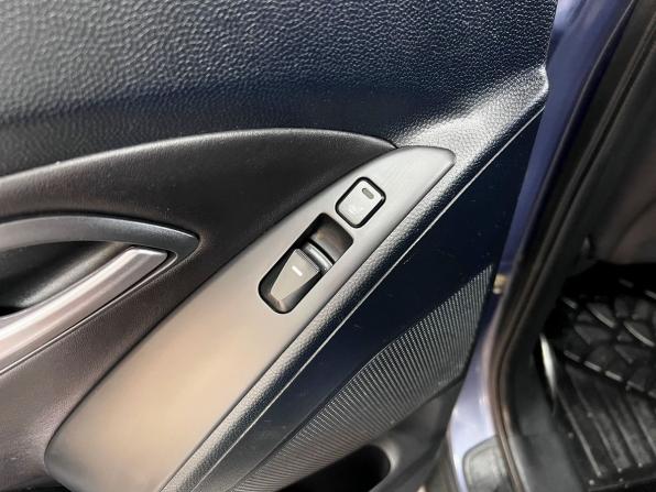 Hyundai ix35 I с пробегом 2012 года, цена 1 145 000 рублей, 153759 км, внедорожник, Автокод Объявления