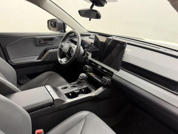 Toyota Wildlander II с пробегом 2026 года, цена 4 600 000 рублей, 10 км, внедорожник, Автокод Объявления