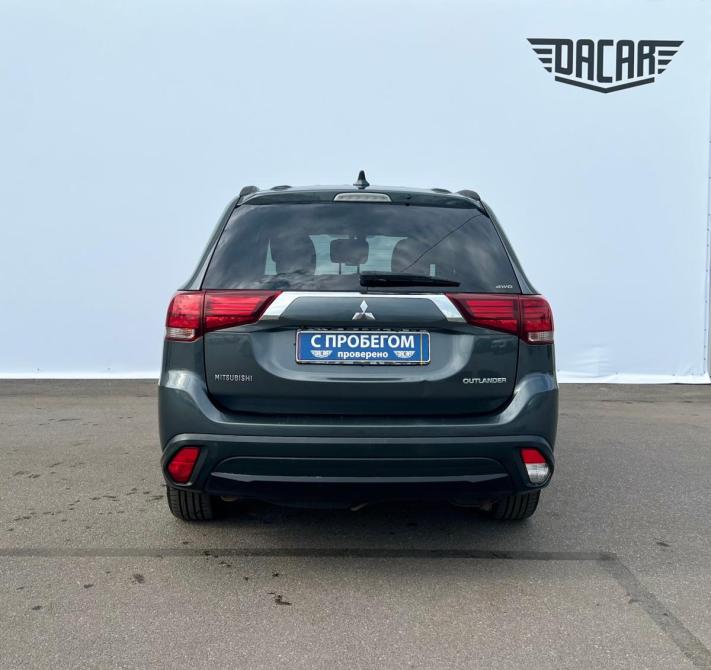 Mitsubishi Outlander III Рестайлинг 2 Санкт-Петербург  - изображение 6