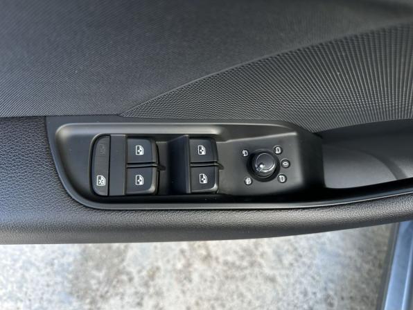 Audi A3 III (8V) Рестайлинг с пробегом 2019 года, цена 2 199 000 рублей, 73500 км, седан, Автокод Объявления