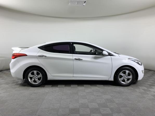 Hyundai Avante V с пробегом 2012 года, цена 715 000 рублей, 234306 км, седан, Автокод Объявления