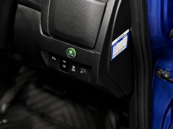 Honda Fit III с пробегом 2016 года, цена 825 000 рублей, 220958 км, хэтчбек, Автокод Объявления