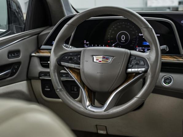 Cadillac Escalade V с пробегом 2021 года, цена 7 749 000 рублей, 123906 км, внедорожник, Автокод Объявления