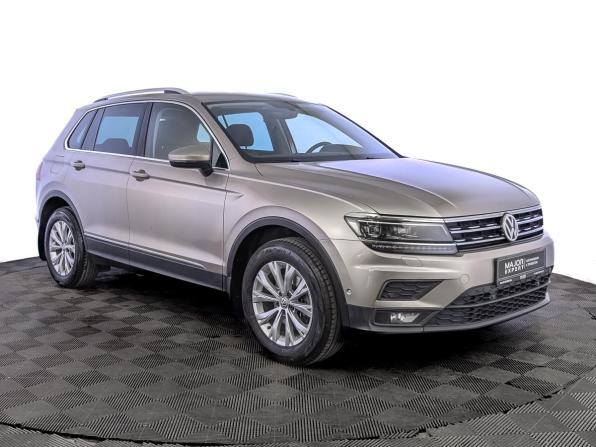 Volkswagen Tiguan II с пробегом 2018 года, цена 2 550 000 рублей, 115740 км, внедорожник, Автокод Объявления