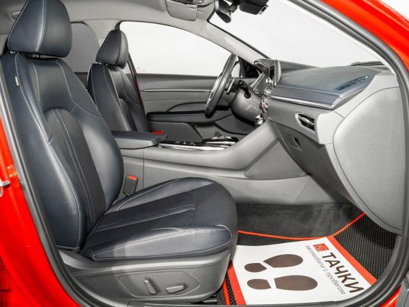 Hyundai Sonata VIII (DN8) с пробегом 2020 года, цена 2 250 500 рублей, 57322 км, седан, Автокод Объявления