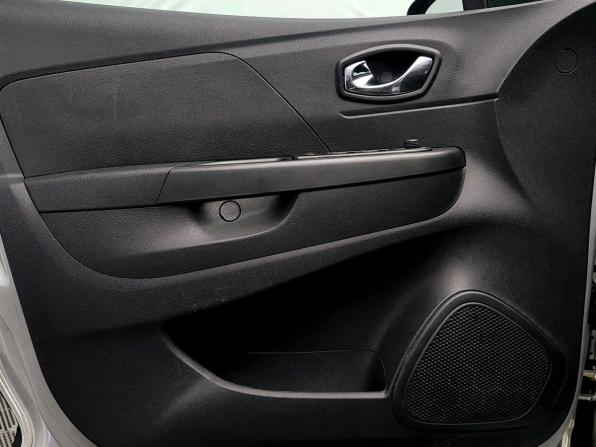 Renault Kaptur I с пробегом 2018 года, цена 1 549 000 рублей, 75272 км, внедорожник, Автокод Объявления