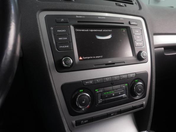 Skoda Octavia II (A5) Рестайлинг с пробегом 2011 года, цена 1 484 000 рублей, 148314 км, лифтбек, Автокод Объявления