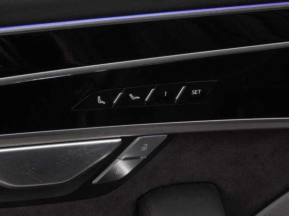 Audi A8 IV (D5) с пробегом 2022 года, цена 7 738 000 рублей, 137589 км, седан, Автокод Объявления