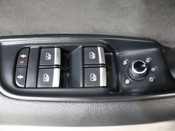 Audi Q7 II (4M) с пробегом 2018 года, цена 4 399 000 рублей, 154632 км, внедорожник, Автокод Объявления