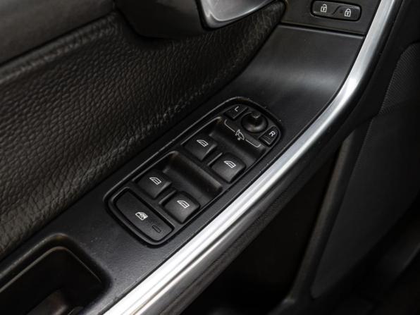 Volvo S60 II с пробегом 2011 года, цена 1 375 000 рублей, 235781 км, седан, Автокод Объявления