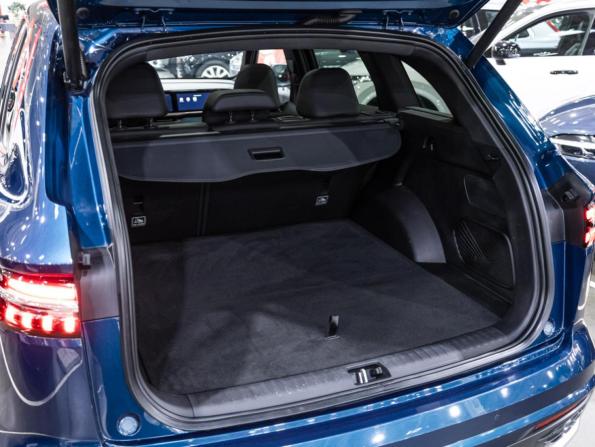 Geely Monjaro I с пробегом 2024 года, цена 3 299 500 рублей, 60000 км, внедорожник, Автокод Объявления