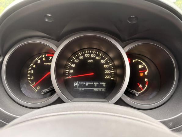 Suzuki Grand Vitara II Рестайлинг с пробегом 2011 года, цена 1 089 000 рублей, 216000 км, внедорожник, Автокод Объявления