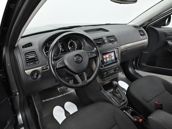 Skoda Yeti I Рестайлинг с пробегом 2017 года, цена 1 449 000 рублей, 114000 км, внедорожник, Автокод Объявления