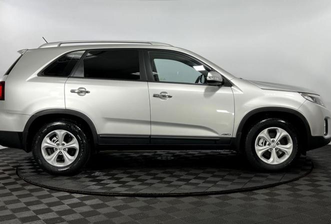 Kia Sorento II Рестайлинг с пробегом 2014 года, цена 2 390 000 рублей, 44043 км, внедорожник, Автокод Объявления