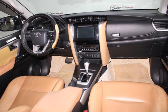 Toyota Fortuner II с пробегом 2018 года, цена 4 400 000 рублей, 23326 км, внедорожник, Автокод Объявления