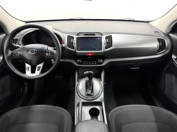 Kia Sportage III с пробегом 2010 года, цена 1 279 900 рублей, 179900 км, внедорожник, Автокод Объявления