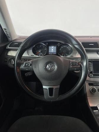 Volkswagen Passat B7 с пробегом 2012 года, цена 1 080 000 рублей, 212359 км, седан, Автокод Объявления
