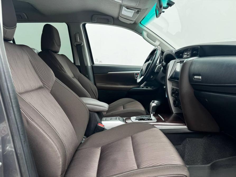 Toyota Fortuner II Москва  - изображение 10