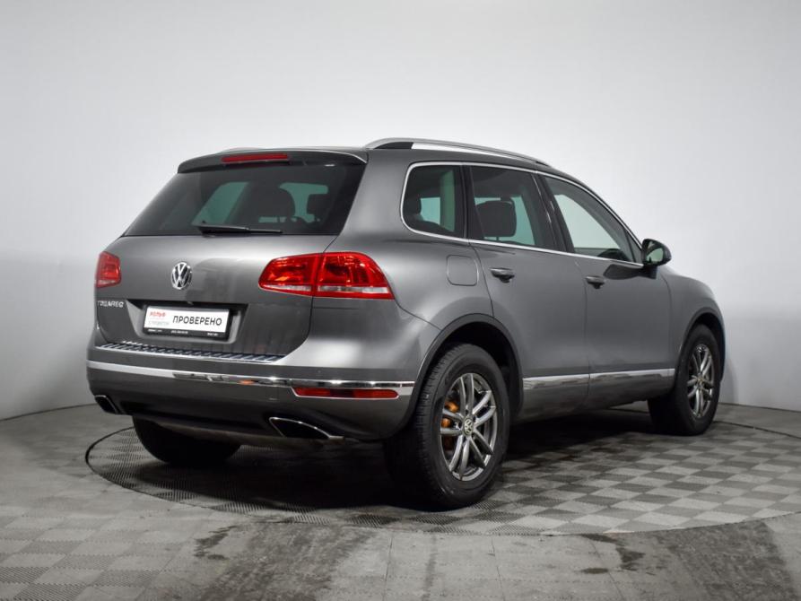 Volkswagen Touareg II Рестайлинг Санкт-Петербург  - изображение 5