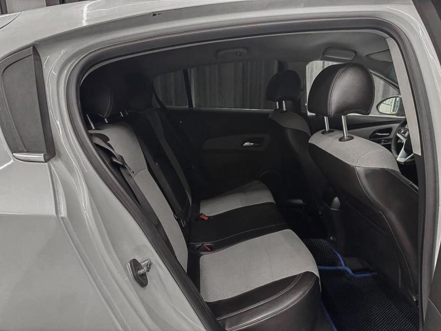 Chevrolet Cruze I Рестайлинг Красноярск  - изображение 9