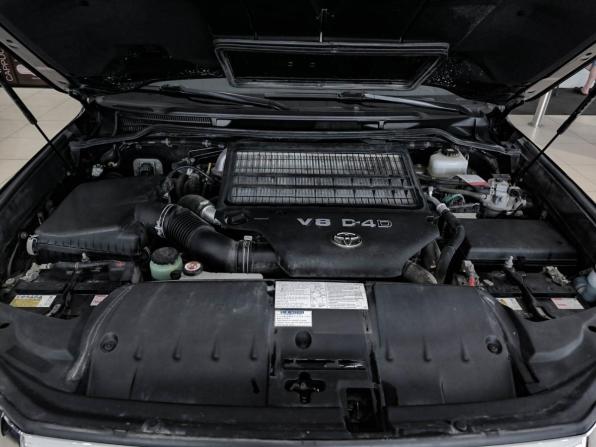 Toyota Land Cruiser 200 Series Рестайлинг 2 с пробегом 2018 года, цена 7 099 000 рублей, 104966 км, внедорожник, Автокод Объявления