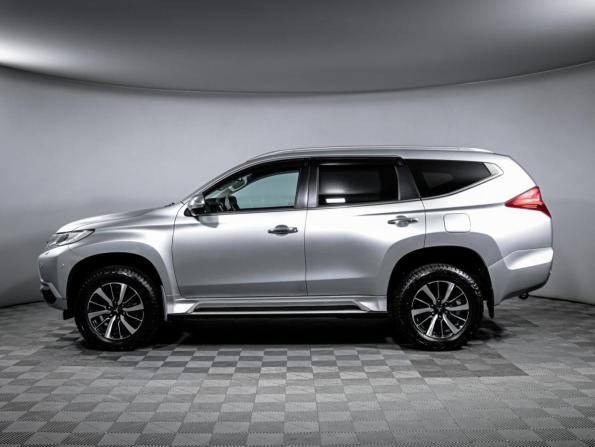 Mitsubishi Pajero Sport III с пробегом 2017 года, цена 3 299 000 рублей, 80000 км, внедорожник, Автокод Объявления