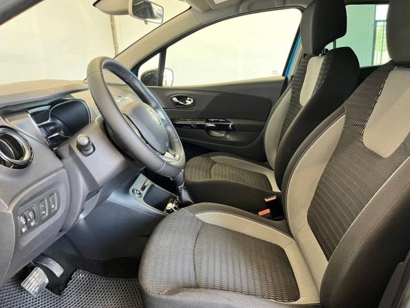 Renault Kaptur I с пробегом 2016 года, цена 1 399 000 рублей, 159645 км, внедорожник, Автокод Объявления