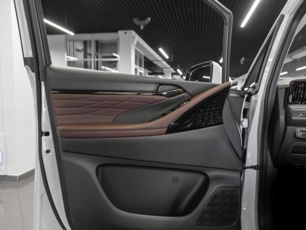 GAC Trumpchi M8 II с пробегом 2026 года, цена 4 690 000 рублей, 11 км, минивэн, Автокод Объявления
