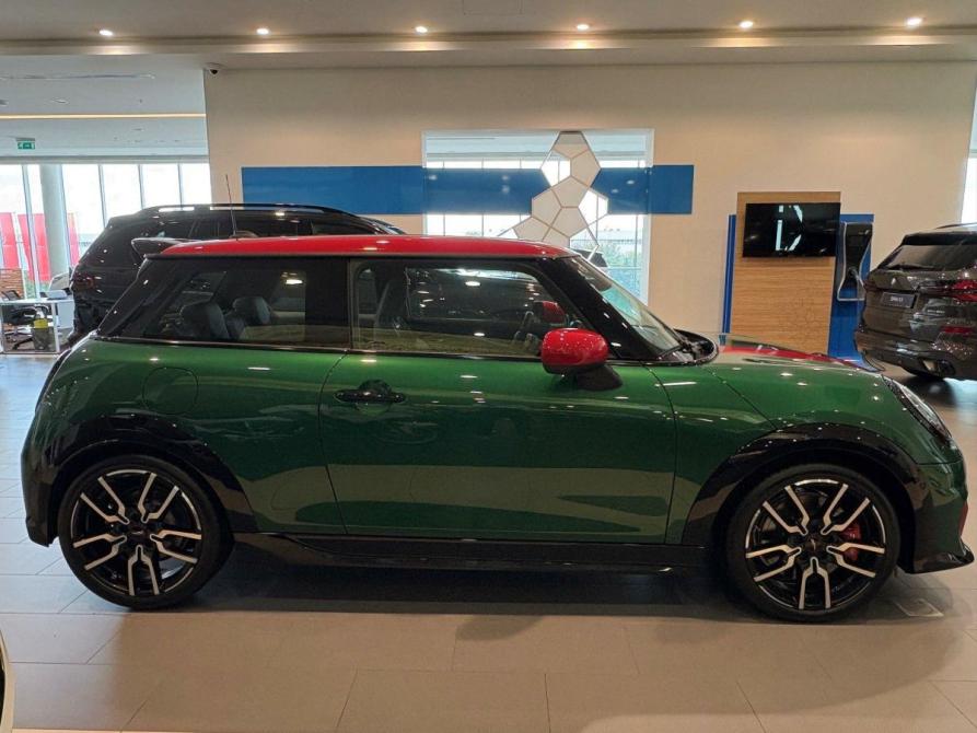 Mini Hatch IV (F65/F66/J01) Москва  - изображение 3