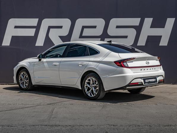 Hyundai Sonata VIII (DN8) с пробегом 2020 года, цена 2 190 000 рублей, 81049 км, седан, Автокод Объявления