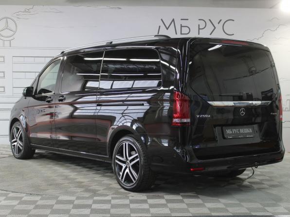Mercedes-Benz V-Класс III (W447) Рестайлинг с пробегом 2021 года, цена 8 890 000 рублей, 22000 км, минивэн, Автокод Объявления