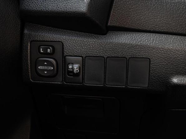 Toyota Corolla XI (E160 E170 E180) с пробегом 2013 года, цена 1 070 000 рублей, 259064 км, седан, Автокод Объявления