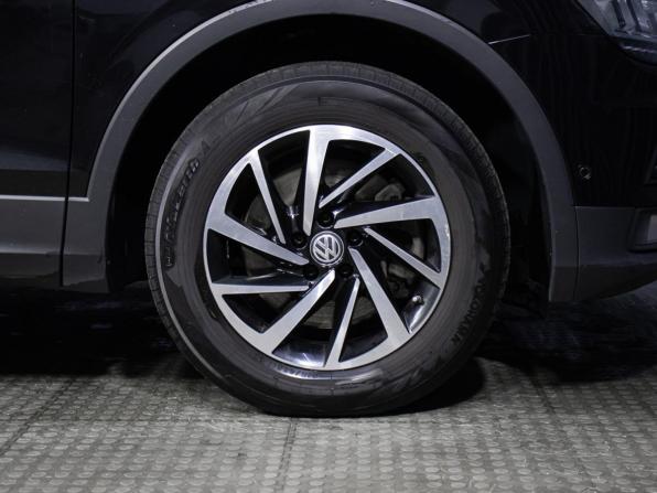 Volkswagen Tiguan II с пробегом 2018 года, цена 2 598 000 рублей, 145553 км, внедорожник, Автокод Объявления