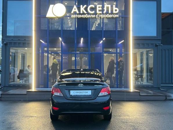 Hyundai Solaris I с пробегом 2014 года, цена 615 000 рублей, 214000 км, седан, Автокод Объявления