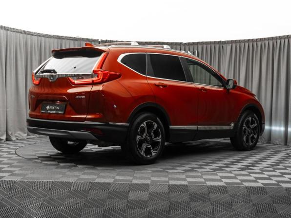Honda CR-V V с пробегом 2017 года, цена 2 370 000 рублей, 191476 км, внедорожник, Автокод Объявления