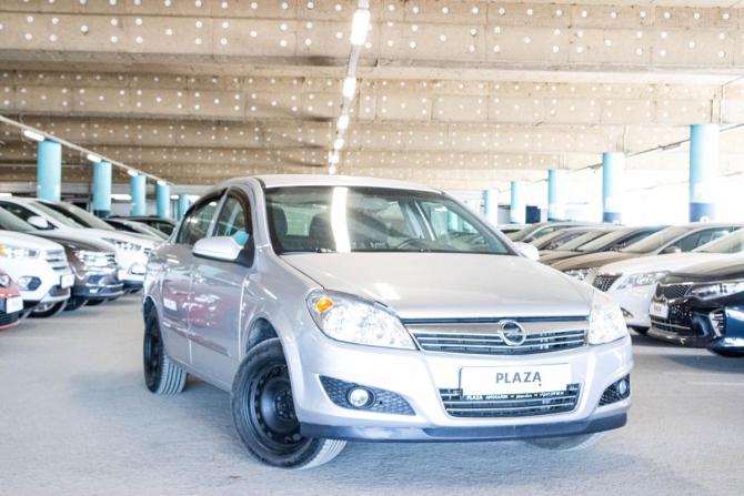 Opel Astra H Рестайлинг с пробегом 2008 года, цена 579 000 рублей, 149766 км, седан, Автокод Объявления