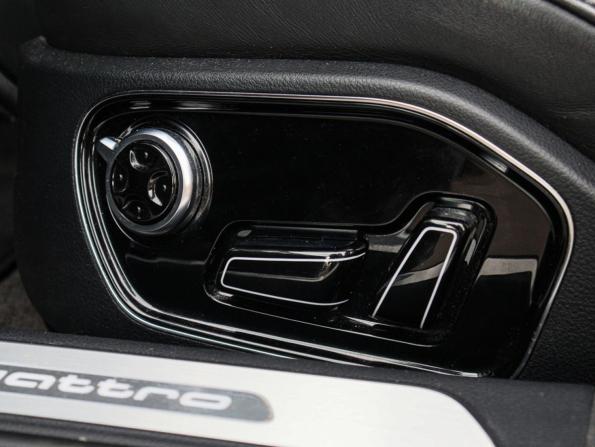 Audi A8 III (D4) Рестайлинг с пробегом 2015 года, цена 2 800 000 рублей, 76326 км, седан, Автокод Объявления