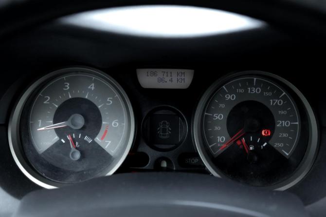 Renault Megane II Рестайлинг с пробегом 2007 года, цена 449 000 рублей, 186711 км, седан, Автокод Объявления