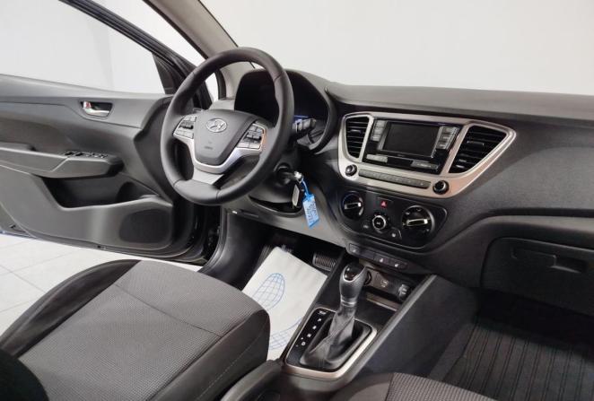 Hyundai Solaris II с пробегом 2019 года, цена 1 500 000 рублей, 96136 км, седан, Автокод Объявления