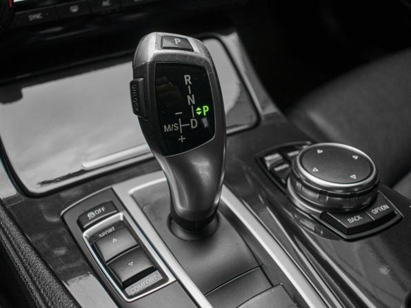 BMW 5 серии VI (F10/F11/F07) Рестайлинг с пробегом 2013 года, цена 2 050 000 рублей, 307293 км, седан, Автокод Объявления