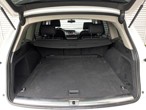 Audi Q7 I (4L) Рестайлинг с пробегом 2014 года, цена 2 300 000 рублей, 250866 км, внедорожник, Автокод Объявления