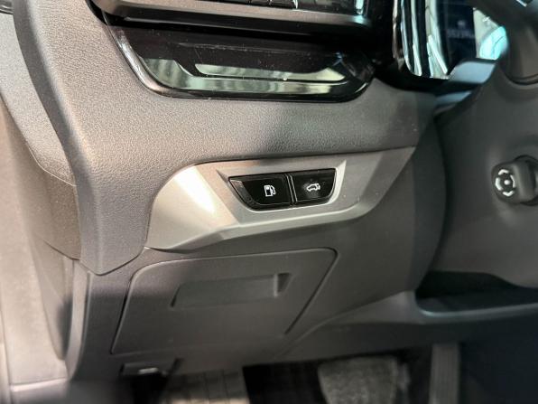 Lexus RX V с пробегом 2023 года, цена 7 500 000 рублей, 55229 км, внедорожник, Автокод Объявления