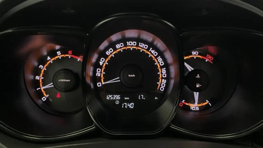 Lada (ВАЗ) Vesta I Оренбург  - изображение 8