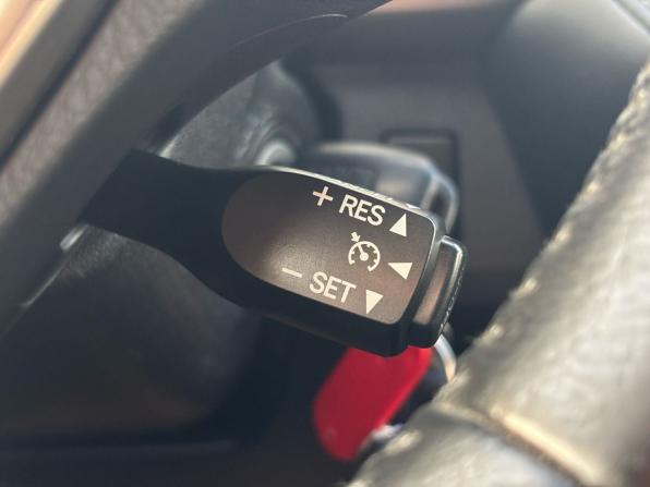 Toyota RAV4 IV (XA40) с пробегом 2013 года, цена 1 888 000 рублей, 143449 км, внедорожник, Автокод Объявления