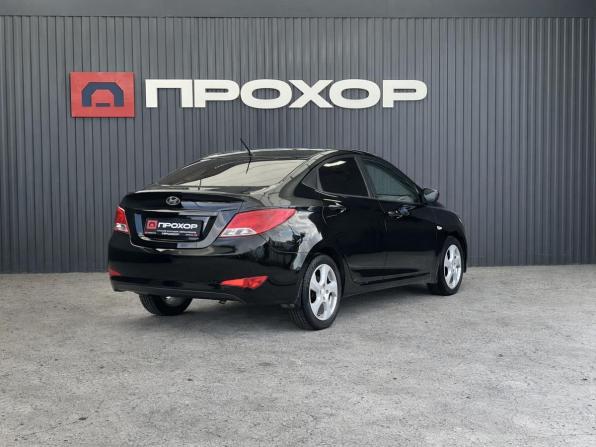 Hyundai Solaris I Рестайлинг с пробегом 2014 года, цена 975 000 рублей, 146213 км, седан, Автокод Объявления