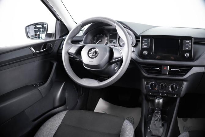 Skoda Rapid II с пробегом 2021 года, цена 1 799 000 рублей, 78265 км, лифтбек, Автокод Объявления